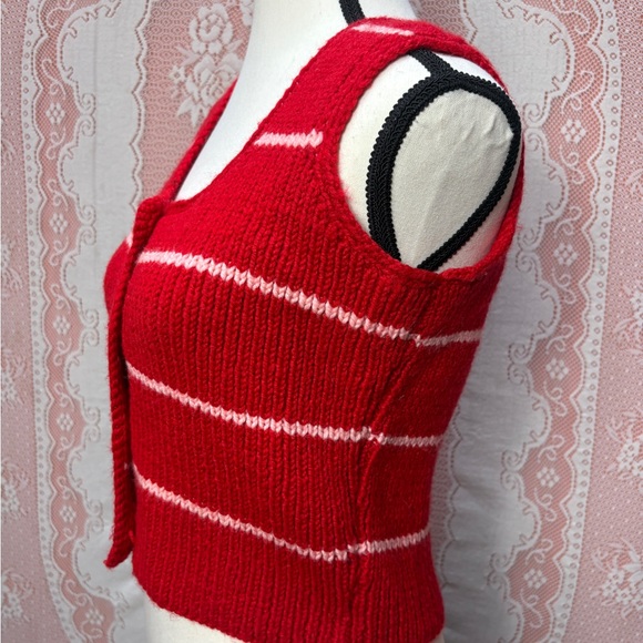Vintage 90s Red Striped Knit Vest - Picture 4 of 7